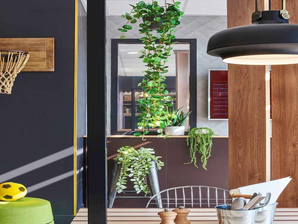 Ibis Clamart Paris Velizy מראה חיצוני תמונה
